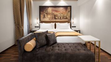 Chambre Double Supérieure | Minibar, coffres-forts dans les chambres, décoration personnalisée