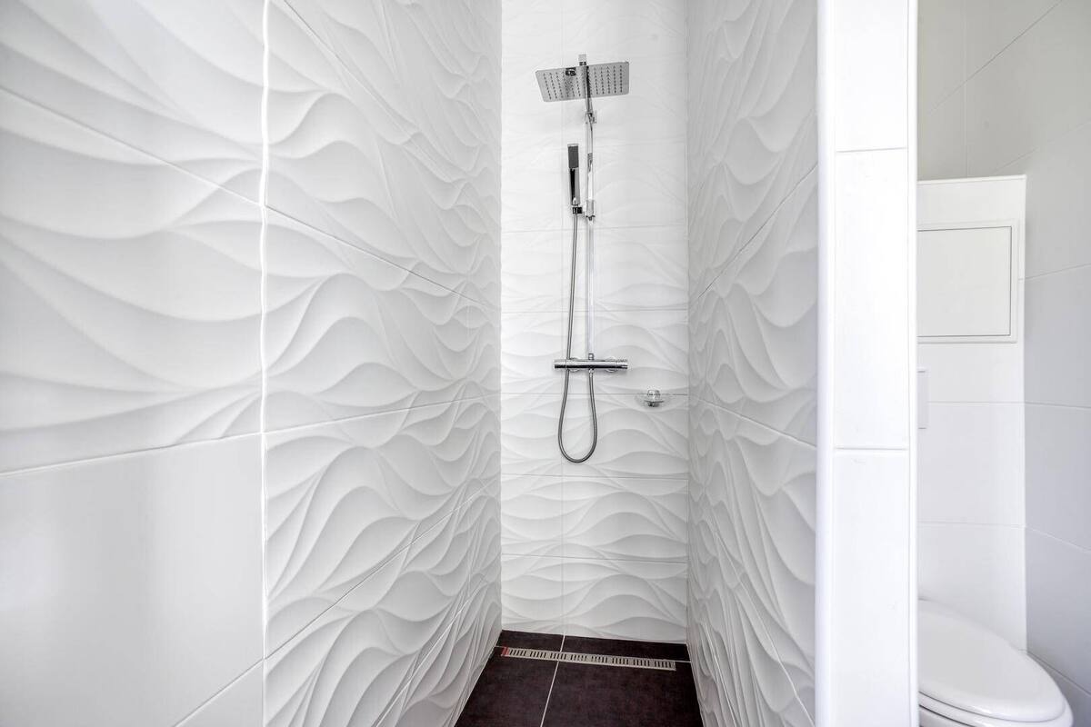 Chambre Double, salle de bains privée, vue fleuve (Tilleuls) | Salle de bain