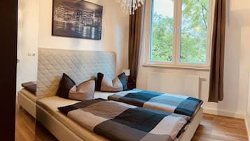 Exklusiv lägenhet - 2 sovrum - bottenvåning | 2 sovrum, strykjärn/strykbräda, gratis wi-fi och sängkläder