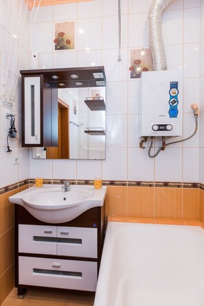 Apartment | Bathroom