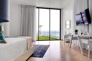 Caja de seguridad en la habitación, wifi gratis y ropa de cama