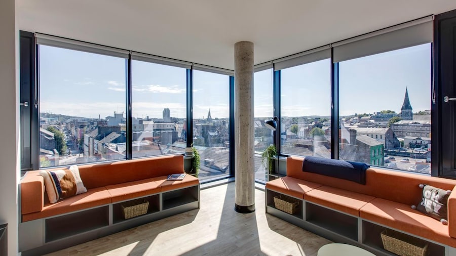 Yugo Explore - Lee Point