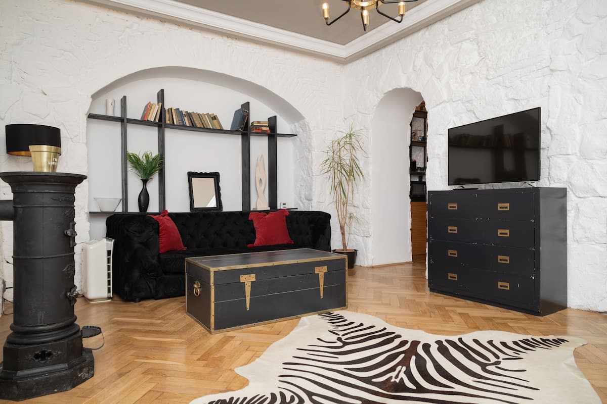 Club Apartment (KH 5)