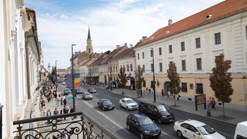 Deluxe Apartment (KH 2) | Balcony view