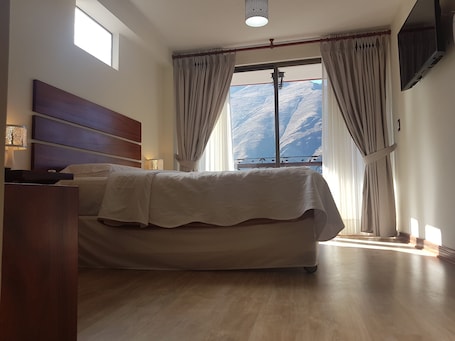 Panoramic Double Room | 1 bedroom, desk, laptop workspace, free WiFi