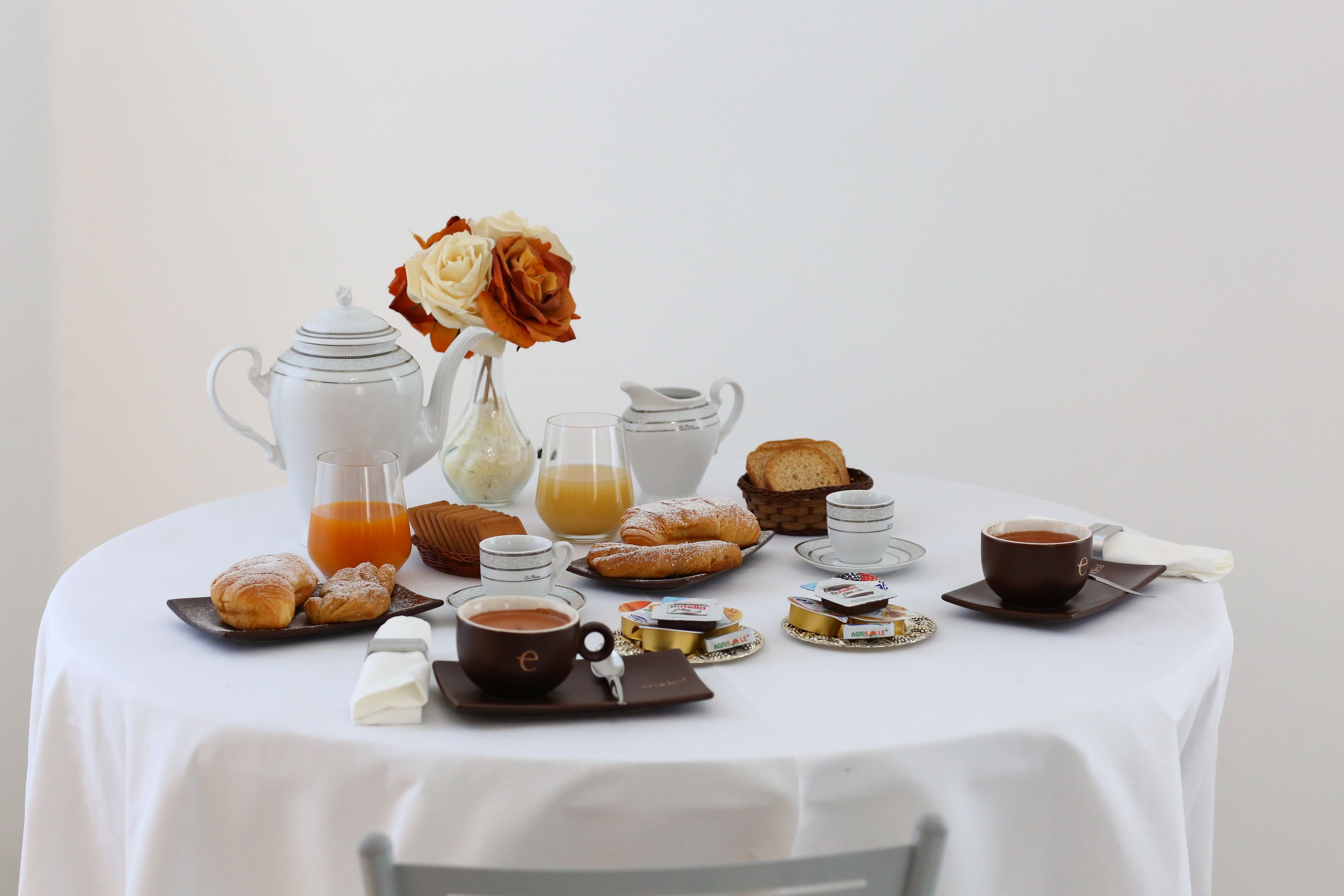 Colazione a buffet inclusa, servita tutte le mattine 
