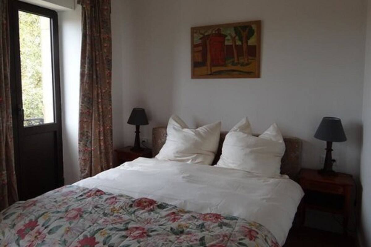 Double Room | In-room safe, blackout drapes, soundproofing