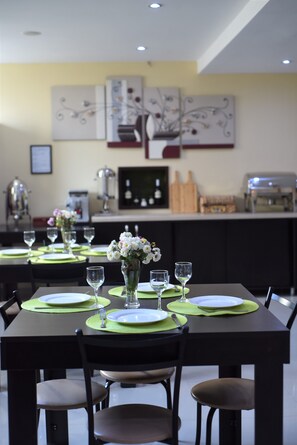 Restaurant - East Gate Boutique Hotel (Tbilisi)