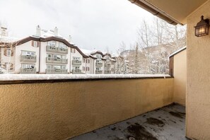 Apartment, 2 Schlafzimmer | Unterkunftsgelände