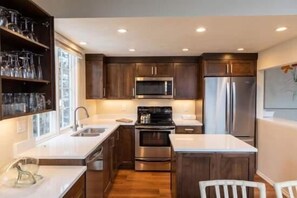 Apartment, 4 Schlafzimmer | 4 Schlafzimmer, kostenloses WLAN