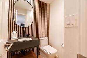 Condo, 4 quartos | Banheiro | Toalhas de banho