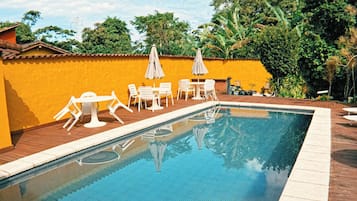 Alberca al aire libre