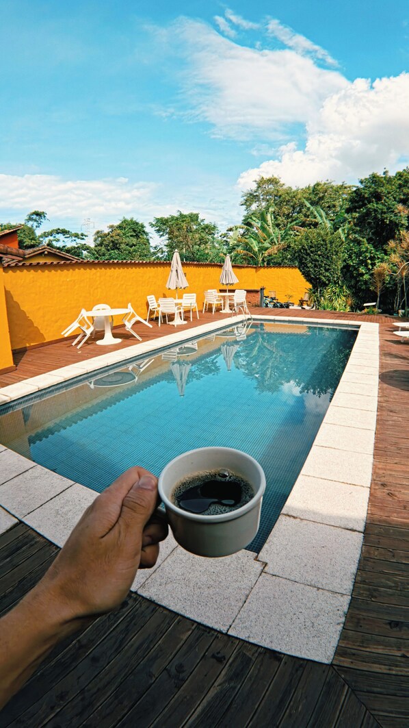 2 piscine all'aperto