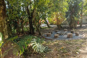 Garden - Pousada In Bali (São Sebastião)