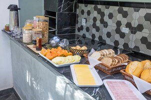 Desayuno buffet incluido todos los días 