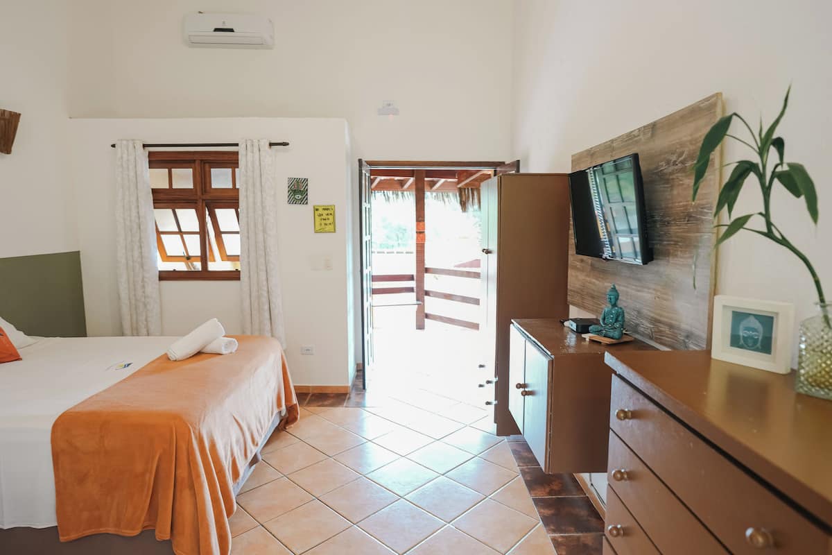 Superior Twin Room | Minibar, free WiFi, bed sheets