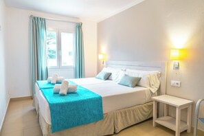 Verduisterende gordijnen, geluiddichte muren, gratis babybedden