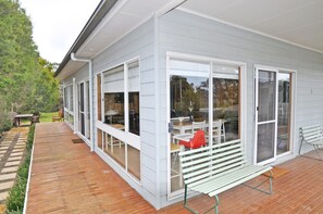 Balcony - Welcome Break - PET Friendly (Inverloch)