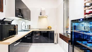 Appartement (3 Bedrooms) | Cuisine privée