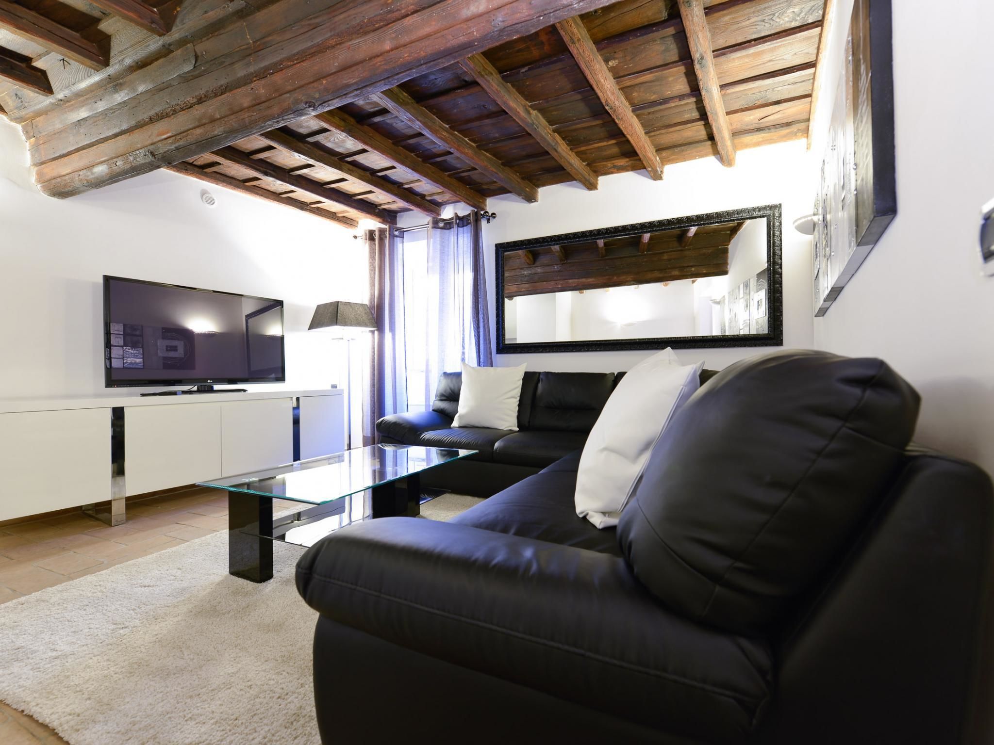 Apartment, 2 Schlafzimmer | Wohnzimmer | Fernseher