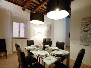 Departamento (3 Bedrooms) | Cocina privada | Refrigerador, microondas, horno y lavavajillas 