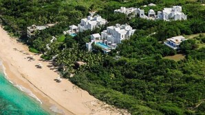 Beach - Long Bay Villas - Villa Sky (West End Village)