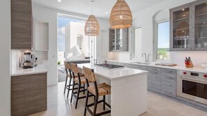 Private kitchen - Long Bay Villas - Villa Sky (West End Village)
