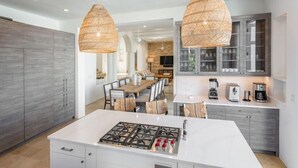 Private kitchen - Long Bay Villas - Villa Sky (West End Village)