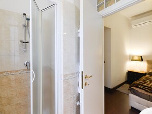 Apartment, 3 Bedrooms | 3 bedrooms, desk, laptop workspace, iron/ironing board - Spagna Apartment (Rome)