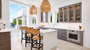 Private kitchen - Long Bay Villas - Villa Sand (West End Village)