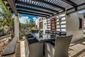 Balcony - Villa Waves (Shoal Bay)