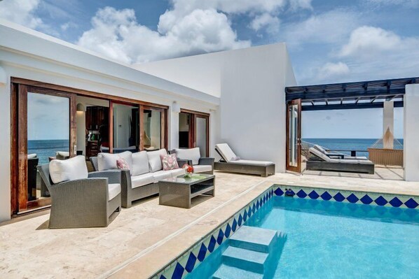 Pool - Villa Waves (Shoal Bay)
