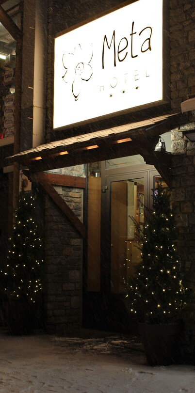 Hotel Meta