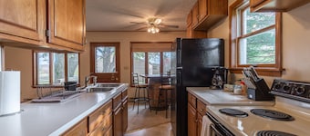 Bonnie's Guesthouse @ Peridot Equine Sanctuary