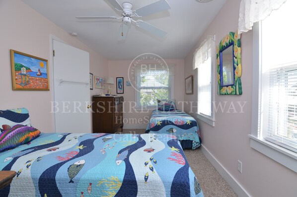 4 bedrooms, free WiFi