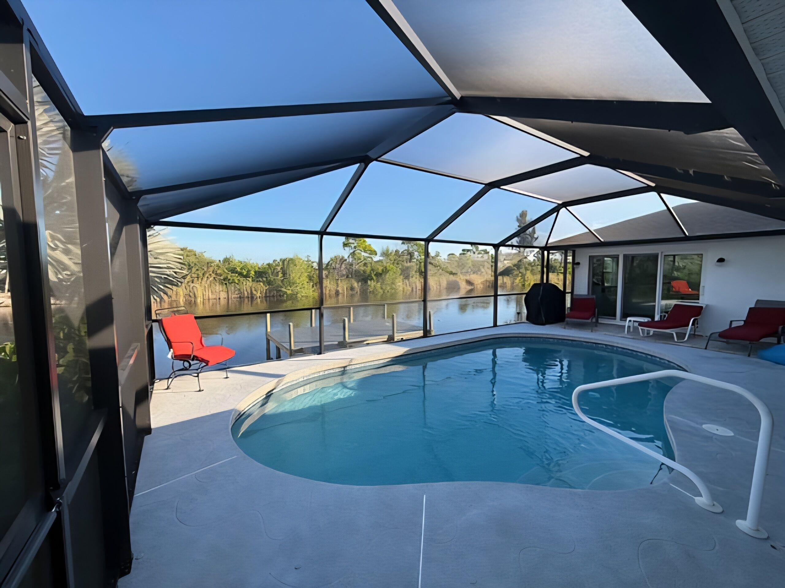 Piscine extérieure, piscine chauffée