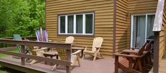 3BR Townhouse, Walk to downtown .3 miles