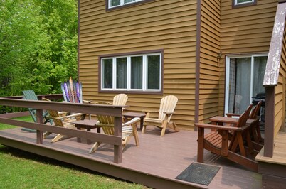 Casa adosada de 3 dormitorios, a pie del centro. Duerme 8