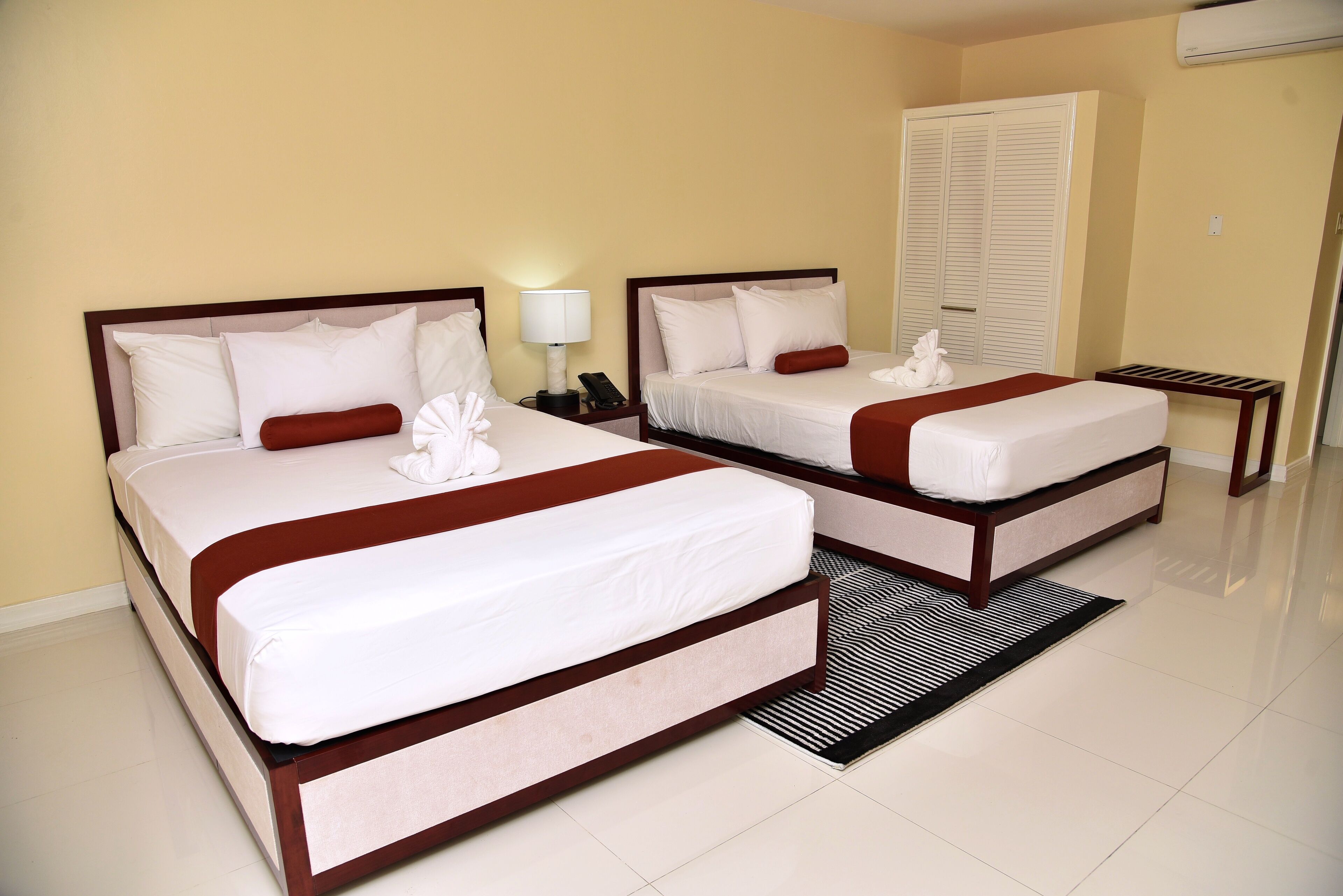 1 bedroom, in-room safe, laptop workspace, blackout curtains