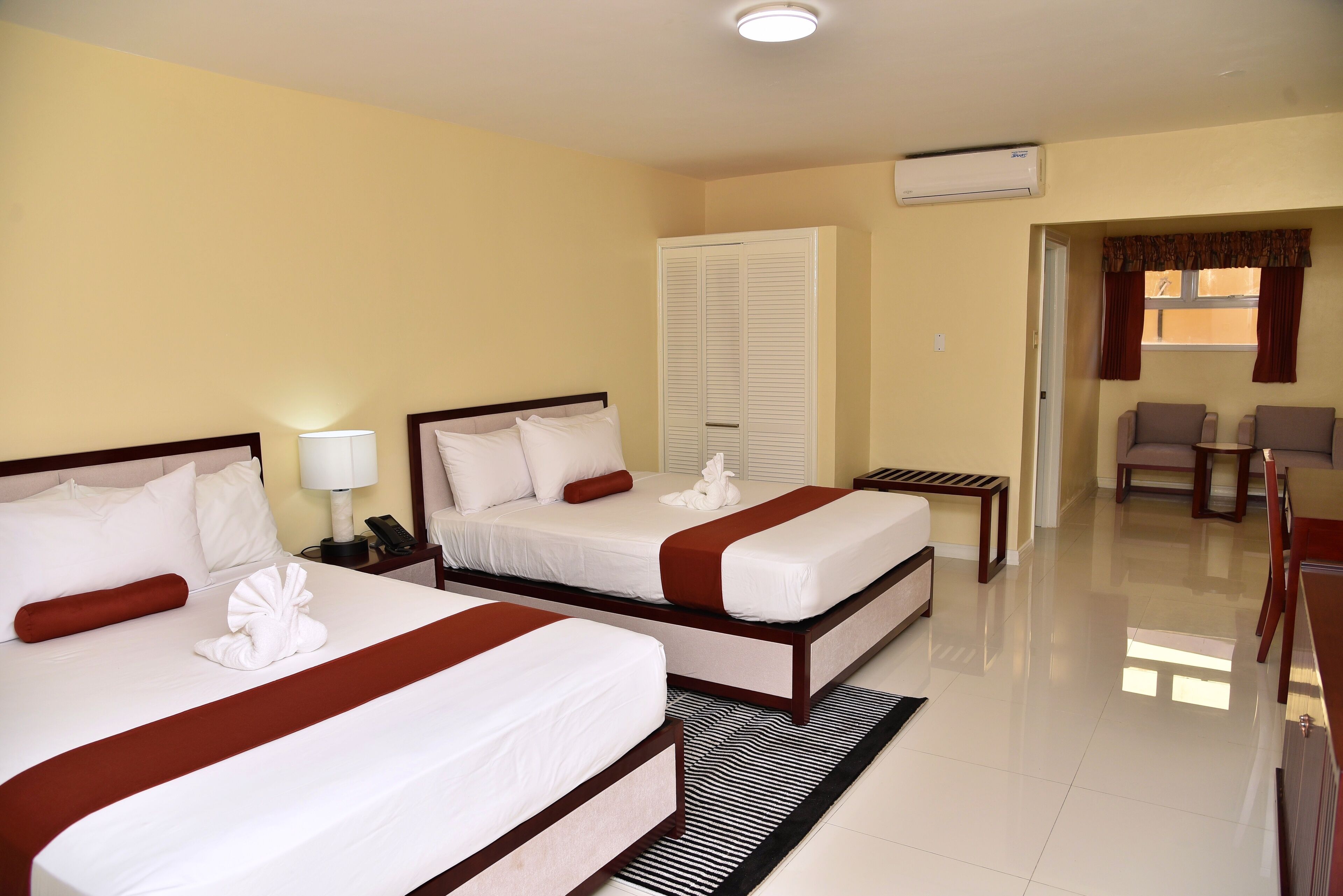 1 bedroom, in-room safe, laptop workspace, blackout curtains