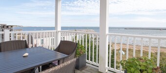 Beachfront, East End, 2 BR, 2BA, Private Deck, Parking, Dog Friendly
