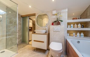 Bathtub