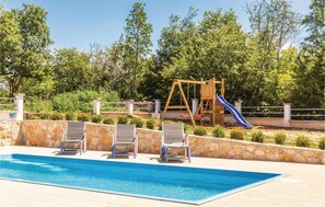 Pool - Pet friendly home in Studenci (Studenci)