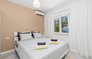 2 chambres, Wi-Fi gratuit, draps fournis