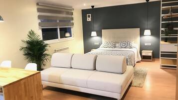 1 bedroom, soundproofing, iron/ironing board, WiFi