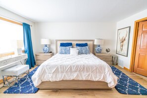 2 chambres, fer et planche à repasser, accès au Wi-Fi (inclus)