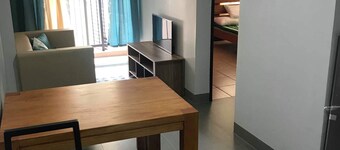 Located near City Proper and Public market.