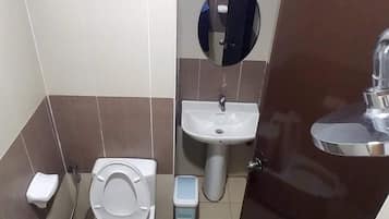 Savon, shampoing, papier toilette