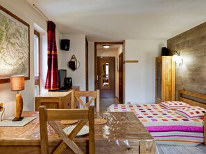 WiFi - Modern studio for 4 with wifi and parking in Brides-les-Bains (Brides-les-Bains)