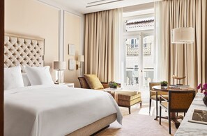 Balcony - Four Seasons Hotel Madrid (Madrid)